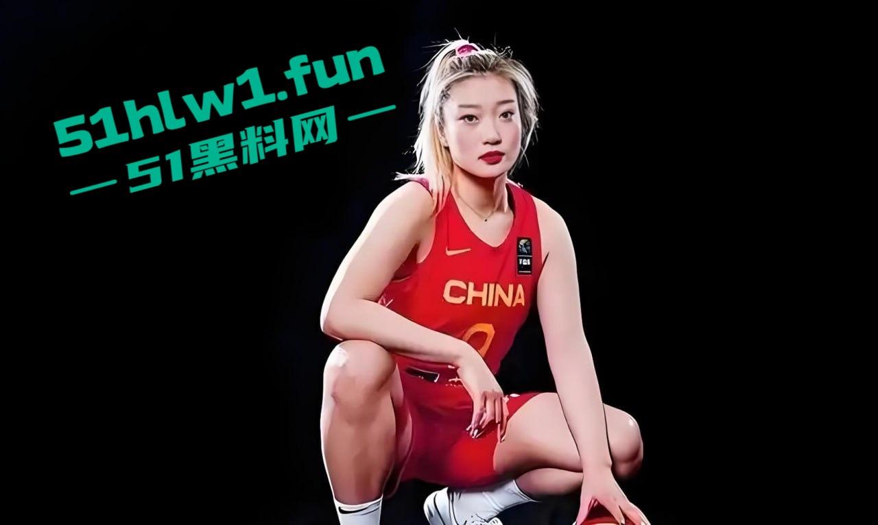 中国女篮主將李梦,做小三被实锤,而且裸聊成瘾,与前领队张隆裸聊约炮,被正宮爆出视频反击。 第1张 中国女篮主將李梦,做小三被实锤,而且裸聊成瘾,与前领队张隆裸聊约炮,被正宮爆出视频反击。 第1张