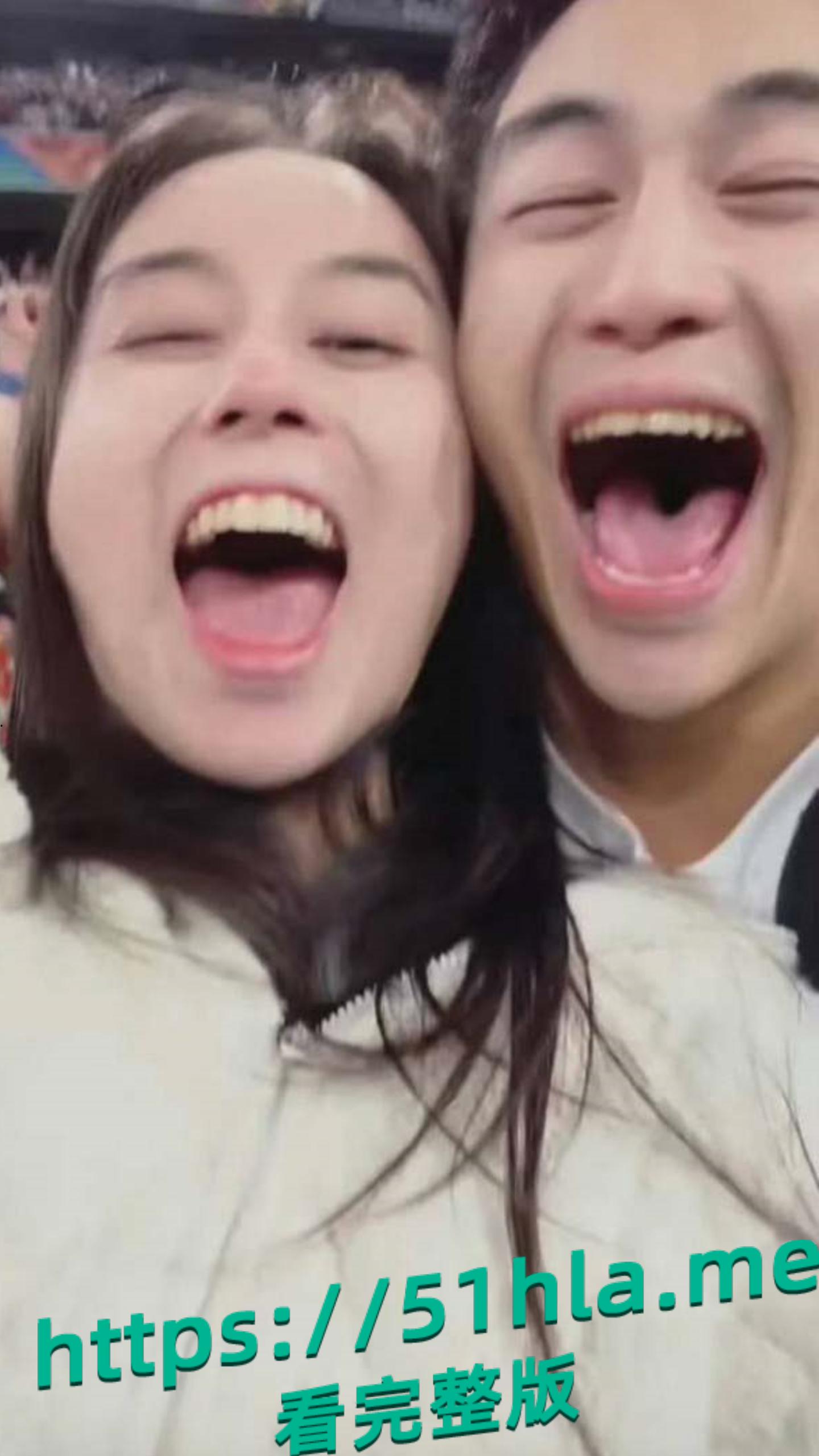 赌王之子 何猷君 继人设塌房后自曝猛料 竟将自己亲妹妹视为初恋 早年床照合影与性爱视频引全网热议! 第1张 赌王之子 何猷君 继人设塌房后自曝猛料 竟将自己亲妹妹视为初恋 早年床照合影与性爱视频引全网热议! 第1张