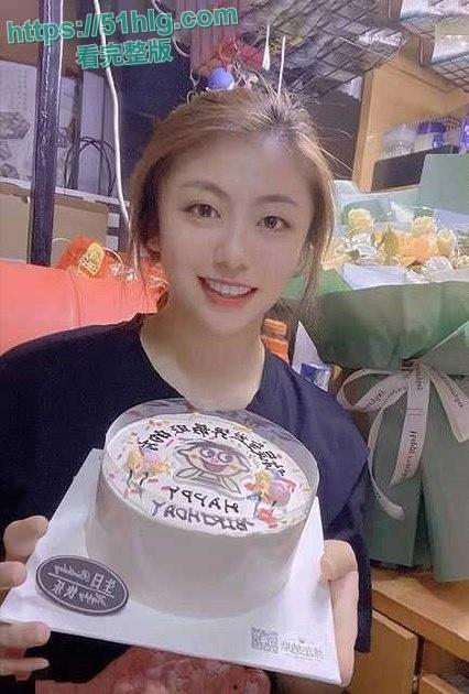 【天津市】滨海新区28岁美艳公务员与领导偷情视频外泄,露脸深情舔屌,官场闺秀床上淫荡 第1张 【天津市】滨海新区28岁美艳公务员与领导偷情视频外泄,露脸深情舔屌,官场闺秀床上淫荡 第1张