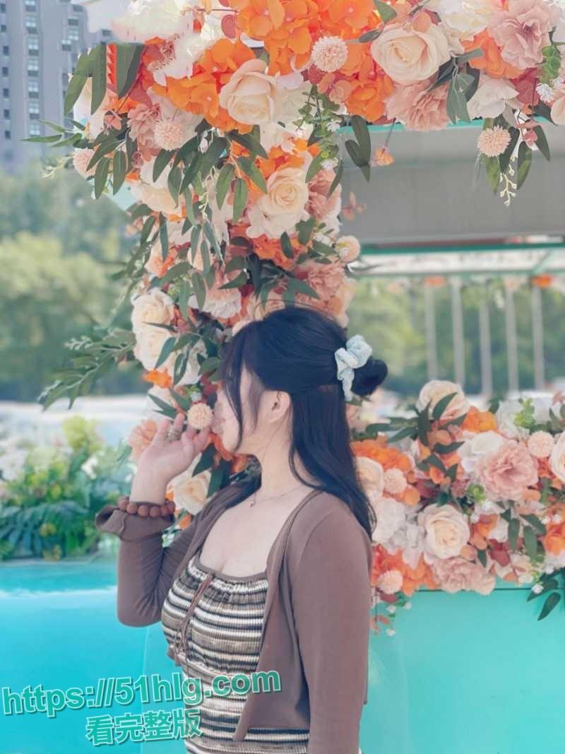 【山东】巨乳新婚小娇妻【颜丽君】背着老公被精神小伙狂干,全程淫叫求饶不止,小穴被彻底玩烂! 第2张 【山东】巨乳新婚小娇妻【颜丽君】背着老公被精神小伙狂干,全程淫叫求饶不止,小穴被彻底玩烂! 第2张