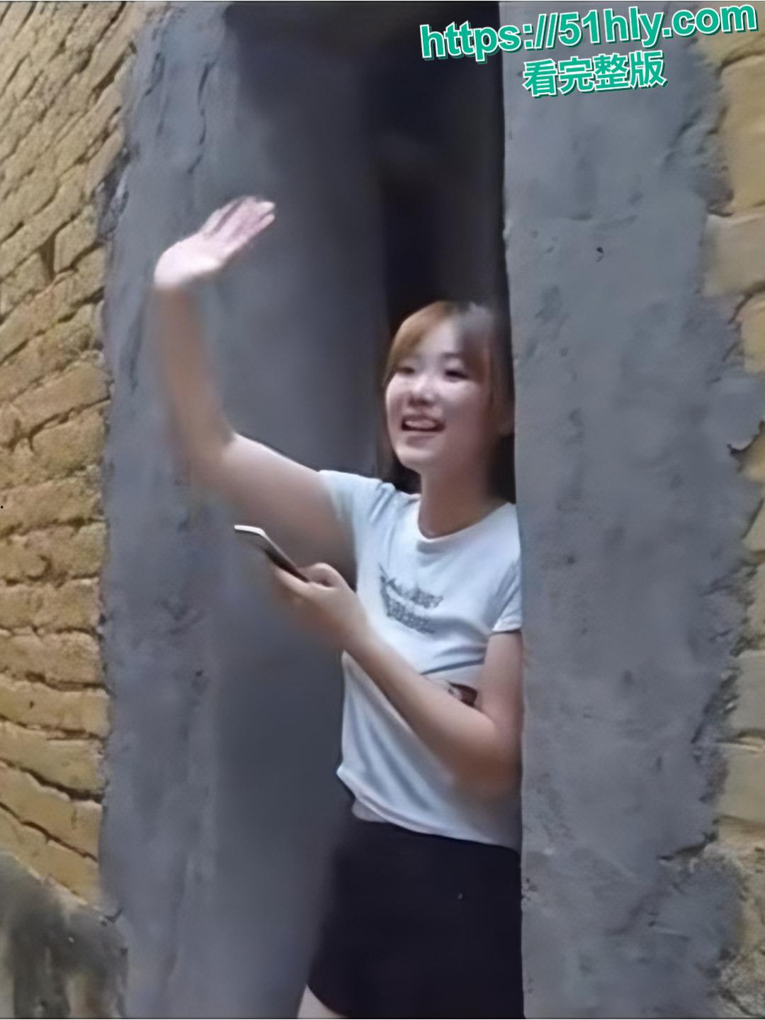 广西南宁青秀区埌西村二组 惊现200块钱最美站街女 扶贫全程实录流出! 第8张 广西南宁青秀区埌西村二组 惊现200块钱最美站街女 扶贫全程实录流出! 第8张