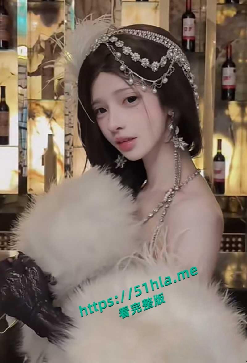 百万女网红【吱四】出轨约炮视频流出,清纯少女被绿秒变海后,脚踩两船撩骚骗钱,主动骑乘自慰超淫骚! 第4张 百万女网红【吱四】出轨约炮视频流出,清纯少女被绿秒变海后,脚踩两船撩骚骗钱,主动骑乘自慰超淫骚! 第4张