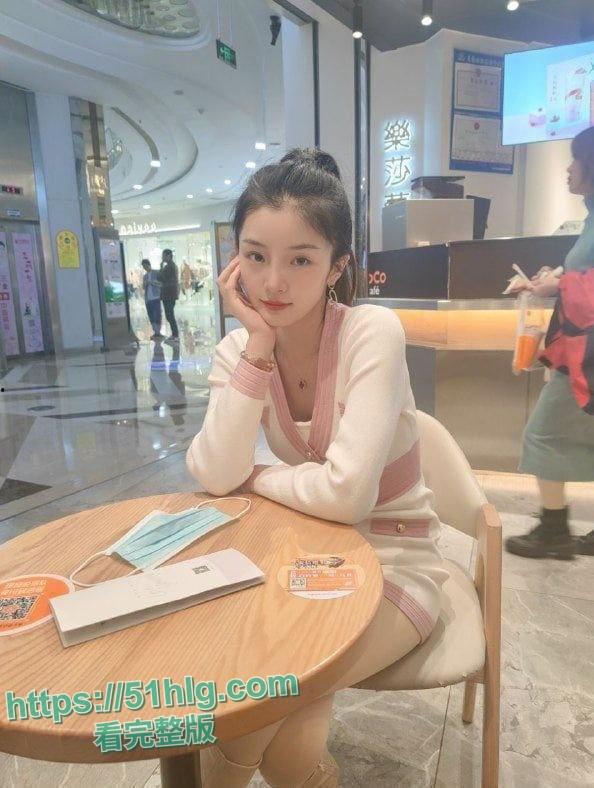 清纯校花变欲女!【邓乔馨】与金主激情性爱全网疯传!甜笑诱人主动献裸体,翘臀蜜穴勾人魂魄 第3张 清纯校花变欲女!【邓乔馨】与金主激情性爱全网疯传!甜笑诱人主动献裸体,翘臀蜜穴勾人魂魄 第3张