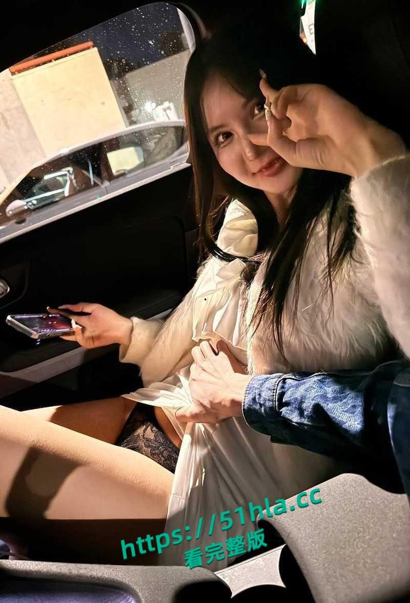 北京名媛【王佳佳】大量不雅视频流出,超美尤物竟是金主专属母狗,露脸舔屌无套被操反差淫娃骚出天际! 第9张 北京名媛【王佳佳】大量不雅视频流出,超美尤物竟是金主专属母狗,露脸舔屌无套被操反差淫娃骚出天际! 第9张