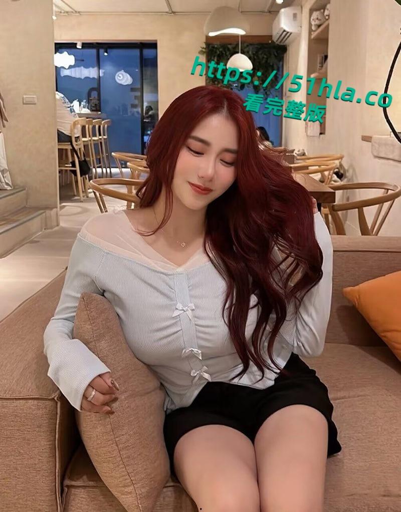 台湾高雄市巨乳纹身妹与男友露脸性爱视频曝光,丰乳肥臀极品尤物被无套爆操,呻吟浪叫十分风骚! 第2张 台湾高雄市巨乳纹身妹与男友露脸性爱视频曝光,丰乳肥臀极品尤物被无套爆操,呻吟浪叫十分风骚! 第2张