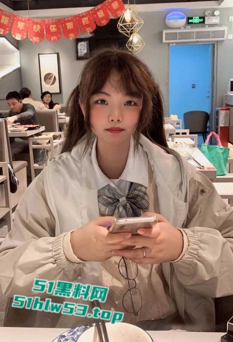 江苏师大【廖雨珊】性爱视频流出,巨乳微胖妹变小母狗,无套内射露脸口交户外露出尺度逆天! 第1张 江苏师大【廖雨珊】性爱视频流出,巨乳微胖妹变小母狗,无套内射露脸口交户外露出尺度逆天! 第1张