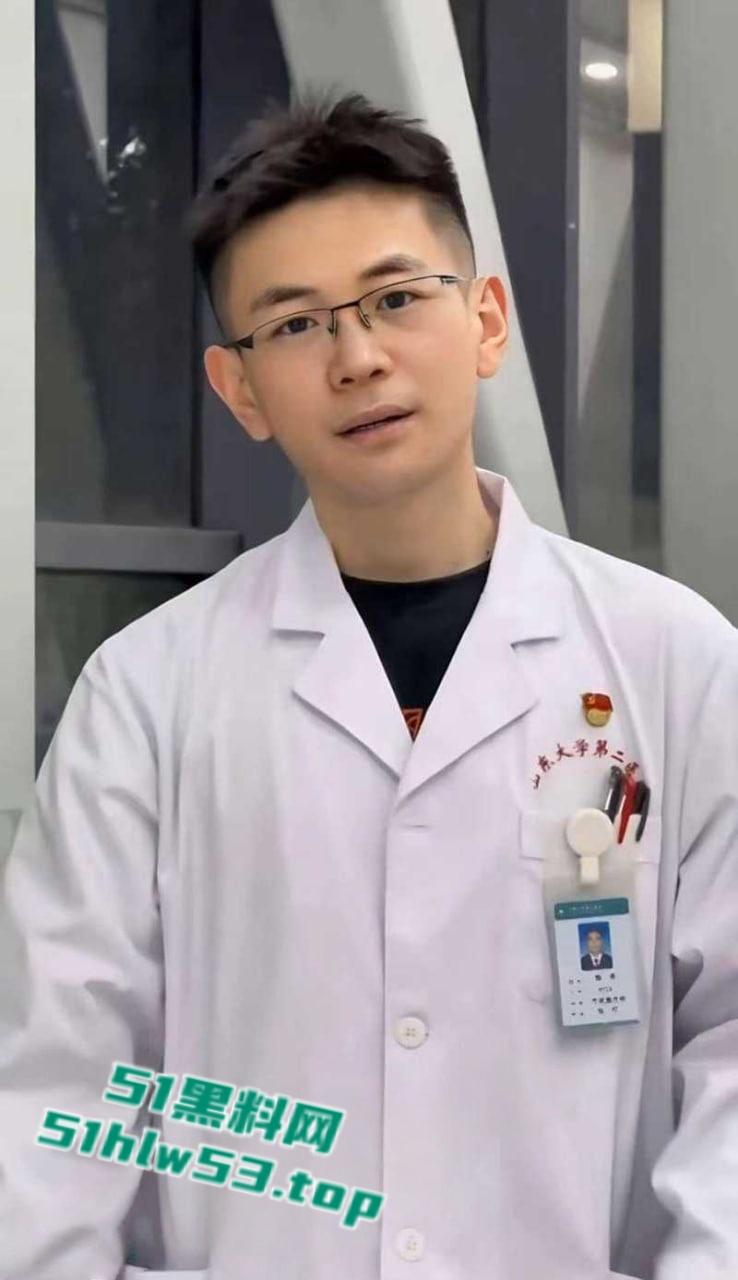 湘雅二院【罗帅宇】事件,录音流出当年坠楼真相曝光再掀热议,一周年祭日,全国狂风暴雨冰雹肆虐天怒人怨! 第1张 湘雅二院【罗帅宇】事件,录音流出当年坠楼真相曝光再掀热议,一周年祭日,全国狂风暴雨冰雹肆虐天怒人怨! 第1张