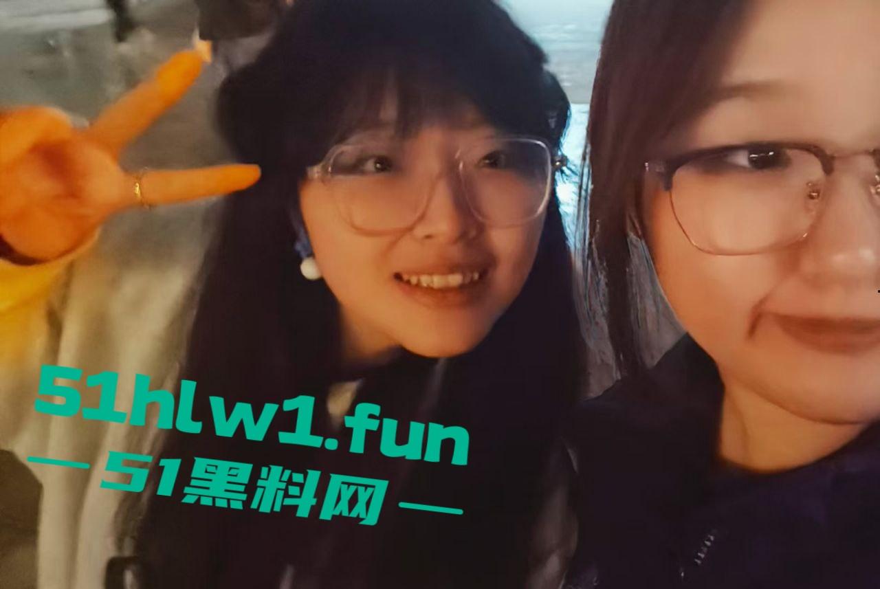 青海大学大一嫩妹【伍悦】露脸约炮视频被曝,粉嫩逼穴水润多汁,口交骑乘样样精通。 第5张 青海大学大一嫩妹【伍悦】露脸约炮视频被曝,粉嫩逼穴水润多汁,口交骑乘样样精通。 第5张