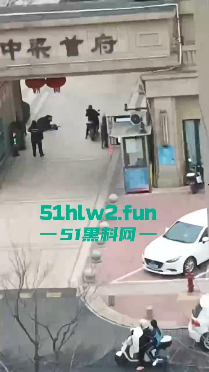 温州中梁首府一初中女生崩溃跳楼,压倒她的最后一根稻草居然是寒假作业?? 第2张 温州中梁首府一初中女生崩溃跳楼,压倒她的最后一根稻草居然是寒假作业?? 第2张