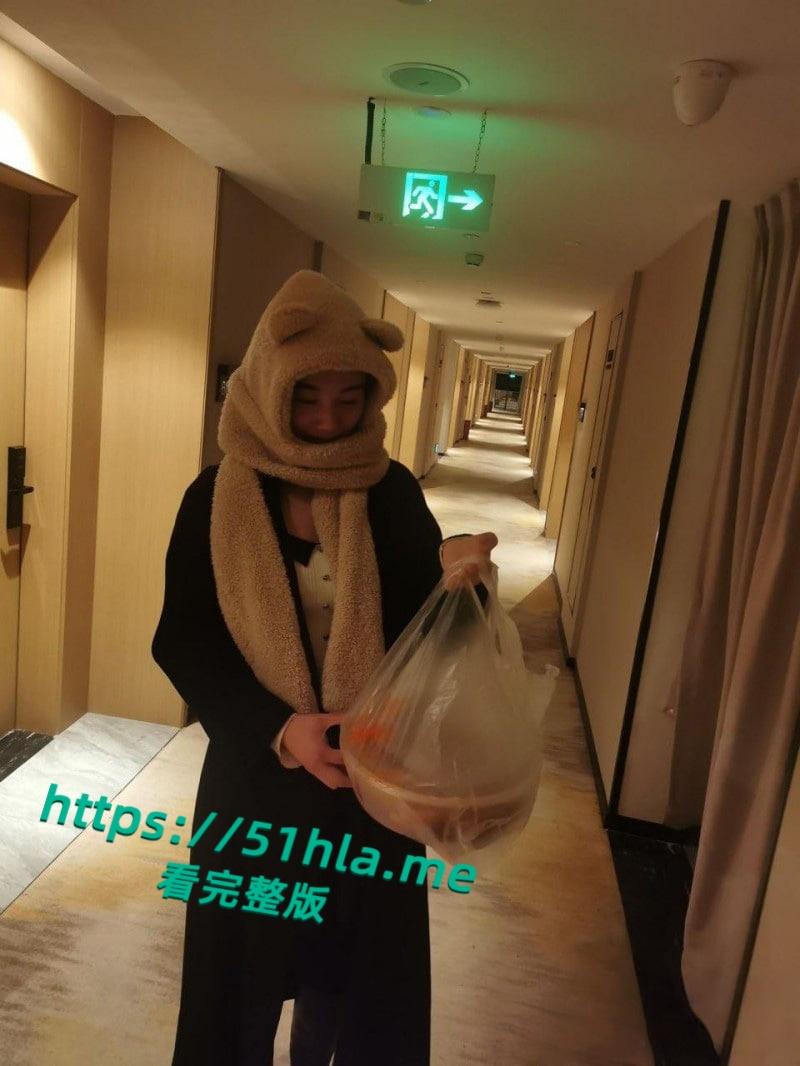 浙江宁波旅游规划师【姚敏】婚后瞒着老公四处卖逼,酒店被金主调教暴操爽到失禁喷尿! 第2张 浙江宁波旅游规划师【姚敏】婚后瞒着老公四处卖逼,酒店被金主调教暴操爽到失禁喷尿! 第2张