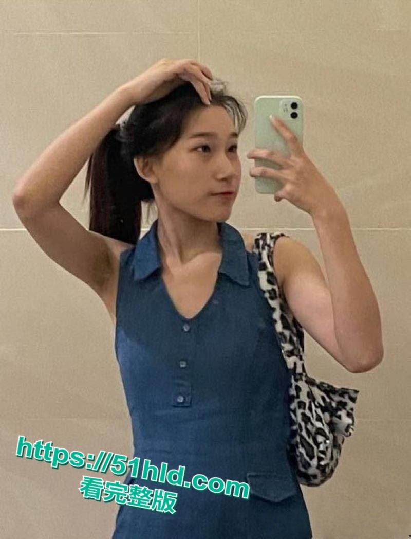 安徽刚毕业少女【刘晓艳】性爱视频曝光,被渣男玩弄一年,裸聊口交自慰样样精通淫荡十足! 第2张 安徽刚毕业少女【刘晓艳】性爱视频曝光,被渣男玩弄一年,裸聊口交自慰样样精通淫荡十足! 第2张