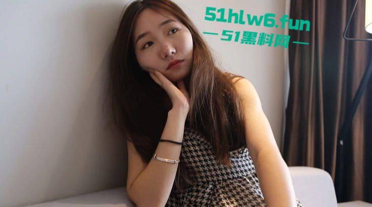 摄影老魔新作,套路单纯女大学生酒店约拍私房写真,加钱后主动脱光被摄影师潜规则无套内射。 第6张 摄影老魔新作,套路单纯女大学生酒店约拍私房写真,加钱后主动脱光被摄影师潜规则无套内射。 第6张