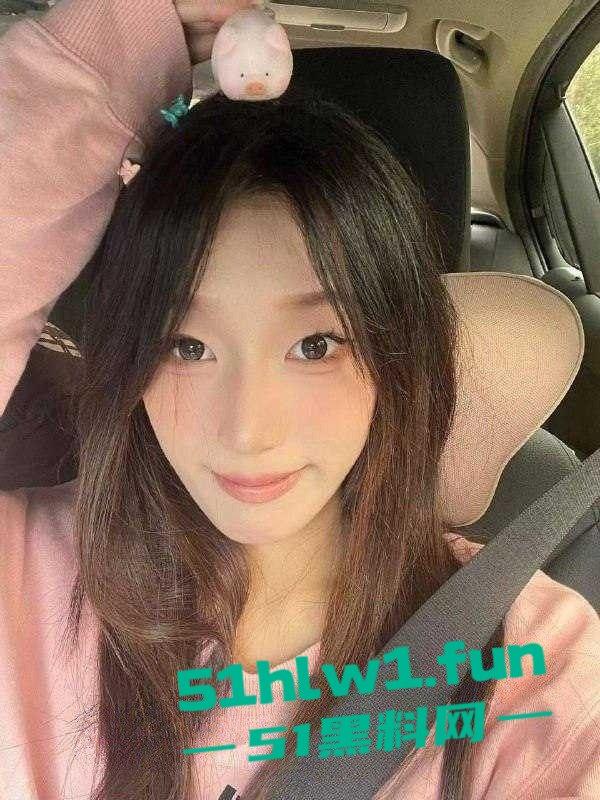 独家曝光!郑州职业技术学院【马玲玲】高颜值女校花,身穿情趣套装约炮视频。 第7张 独家曝光!郑州职业技术学院【马玲玲】高颜值女校花,身穿情趣套装约炮视频。 第7张