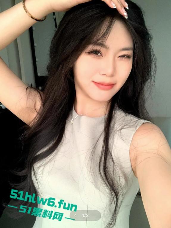 湖北文理学院大二系花【屈佳怡】绝美颜值性感尤物童颜巨乳,骚穴特写自慰视频流出! 第6张 湖北文理学院大二系花【屈佳怡】绝美颜值性感尤物童颜巨乳,骚穴特写自慰视频流出! 第6张