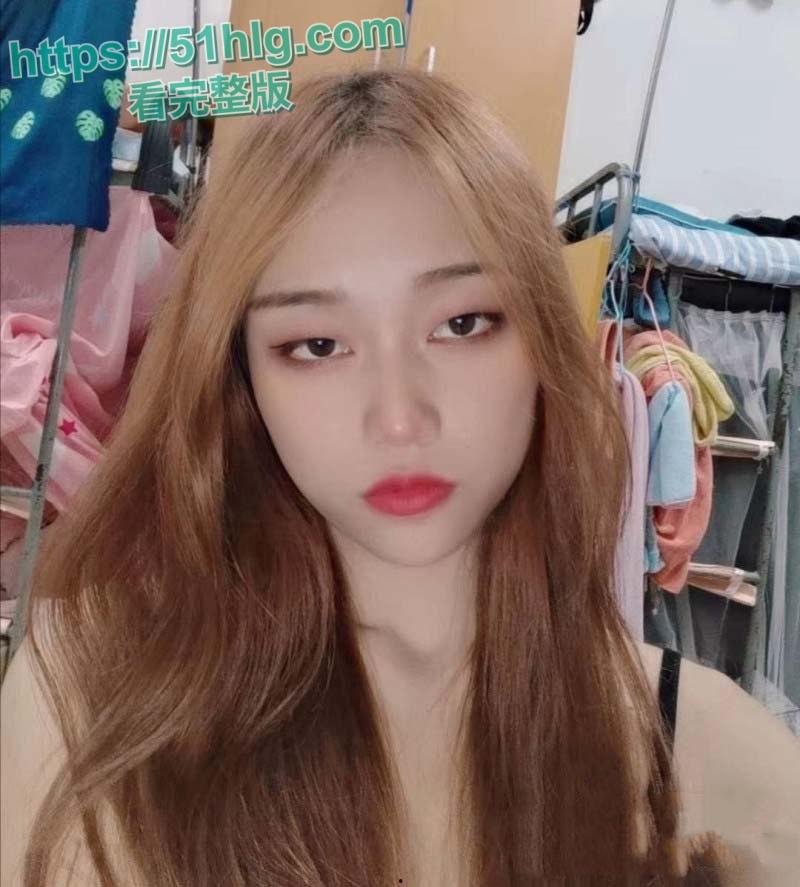 【四川】清纯厂妹的狂野转行，沦为男人的极品泄欲炮架！床技狂野，露脸口交风骚程度堪比资深骚鸡  第5张