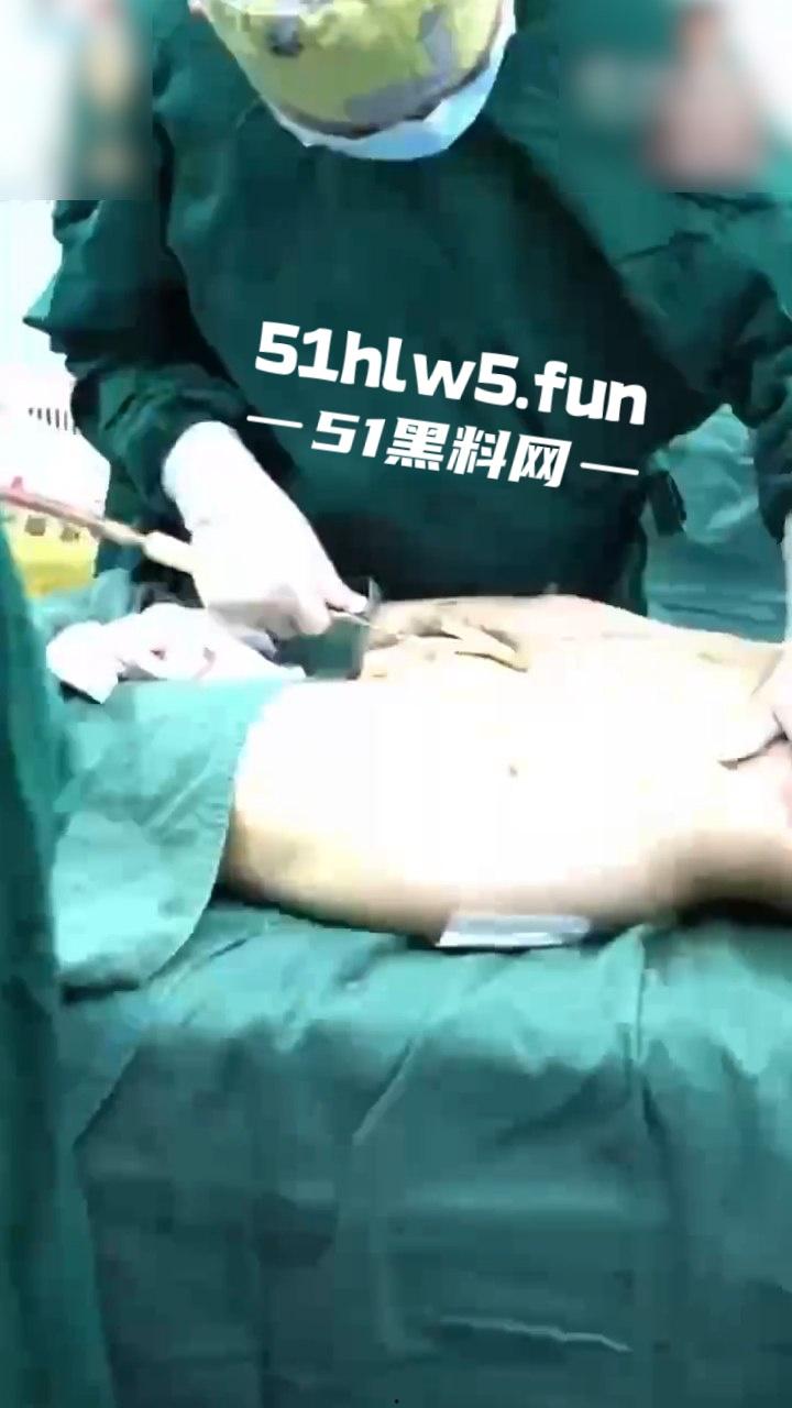 实拍整形医院，小仙女整容抽脂和填充全过程，看着残忍但做完后惊艳的效果让人震撼。  第1张