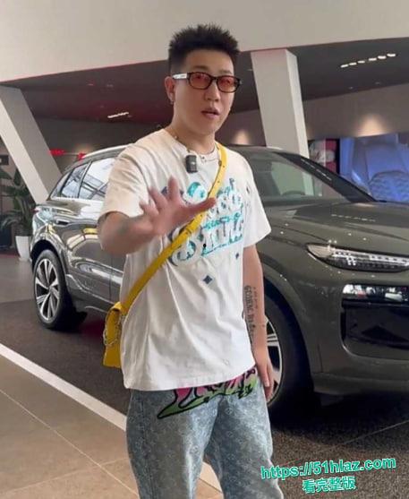 千万网红老白与滑雪圈美女陪玩事件 3000陪滑费给不起 女主直播发声控诉白嫖行为 却被扒出是高端外围转型 露脸实锤曝光很骚很会撩 第1张 千万网红老白与滑雪圈美女陪玩事件 3000陪滑费给不起 女主直播发声控诉白嫖行为 却被扒出是高端外围转型 露脸实锤曝光很骚很会撩 第1张