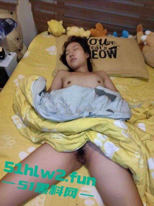 女室友被合租男士迷奸后续意外发展成为了炮友,一场刺激后演变成自己鸡巴套子! 第1张 女室友被合租男士迷奸后续意外发展成为了炮友,一场刺激后演变成自己鸡巴套子! 第1张