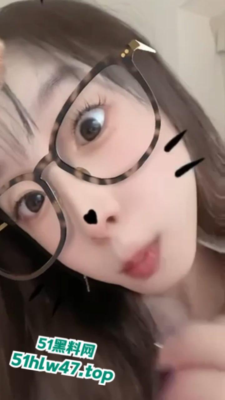 曝光东南亚骗子小仙女，套路公司骗了公司路费后各种借口，撒谎被海关带走乱扯皮。  第3张