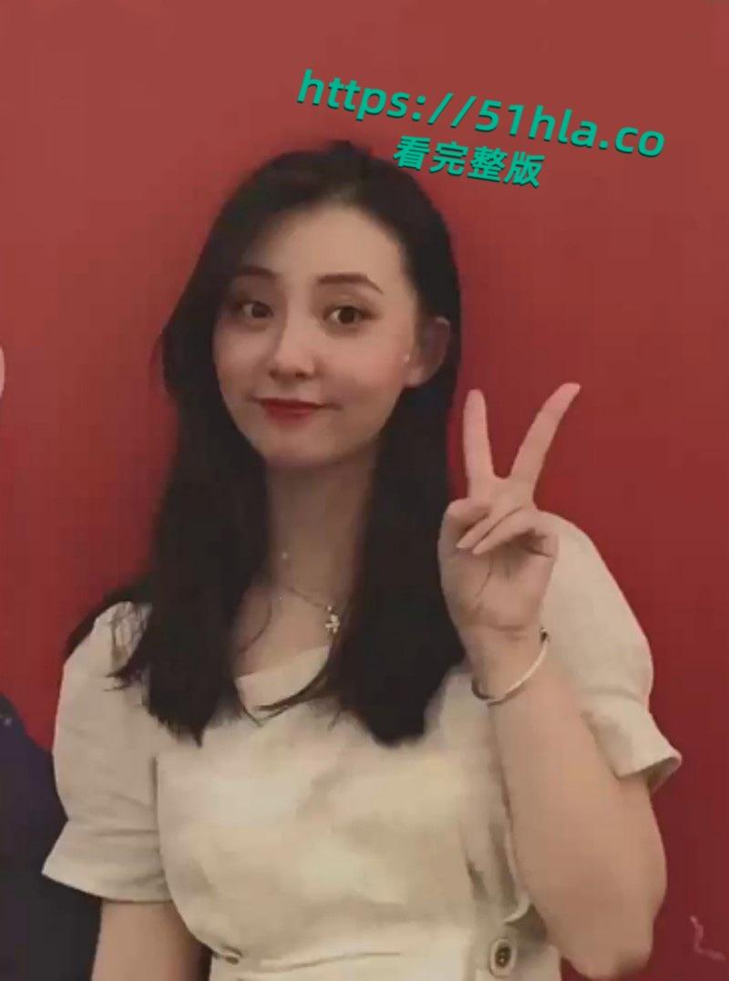 湖南长沙28岁孕妇【张芸敏】骚妇孕期出轨,欲望难泄竟被炮友站起来蹬! 第1张 湖南长沙28岁孕妇【张芸敏】骚妇孕期出轨,欲望难泄竟被炮友站起来蹬! 第1张