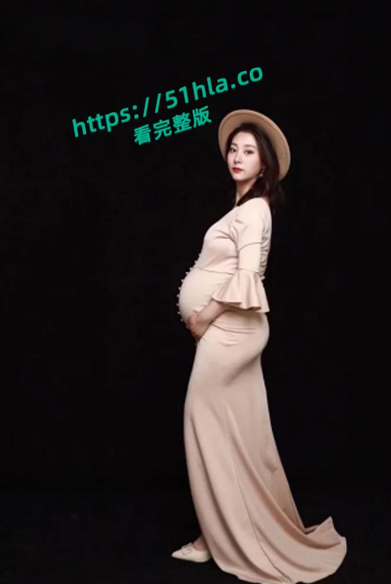 湖南长沙28岁孕妇【张芸敏】骚妇孕期出轨,欲望难泄竟被炮友站起来蹬! 第4张 湖南长沙28岁孕妇【张芸敏】骚妇孕期出轨,欲望难泄竟被炮友站起来蹬! 第4张