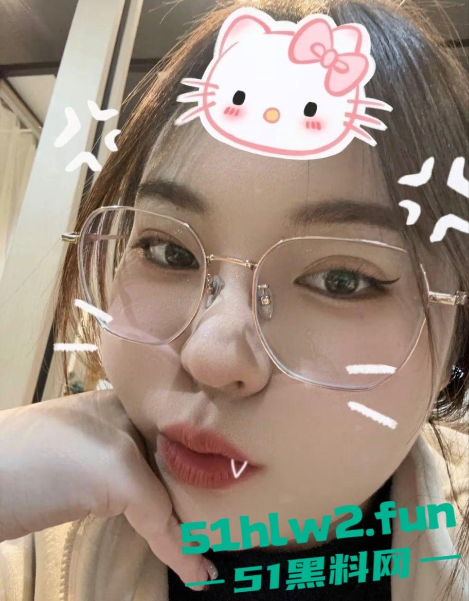 邯郸微胖骚货【钱晶晶】又骚又浪,微信激情视频泄露,男友录屏疯传,舔嘴娇喘主动掀裙,床上不得翻天? 第5张 邯郸微胖骚货【钱晶晶】又骚又浪,微信激情视频泄露,男友录屏疯传,舔嘴娇喘主动掀裙,床上不得翻天? 第5张