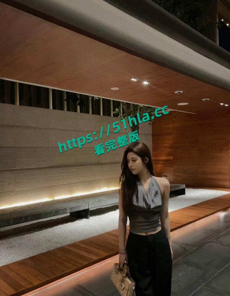 推特大神【一杆钢枪】约炮南昌一字马做爱舞蹈老师,枪枪到底爽的炮架子叫的人骨头都酥了! 第4张 推特大神【一杆钢枪】约炮南昌一字马做爱舞蹈老师,枪枪到底爽的炮架子叫的人骨头都酥了! 第4张