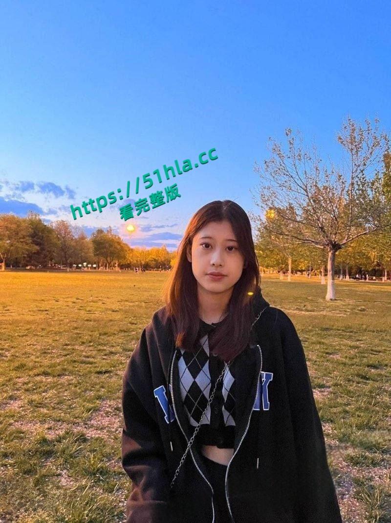 极品美女大学生性爱视频与生活照泄露，校花私下反差爆表，嫩穴高潮淫态炸裂！  第4张