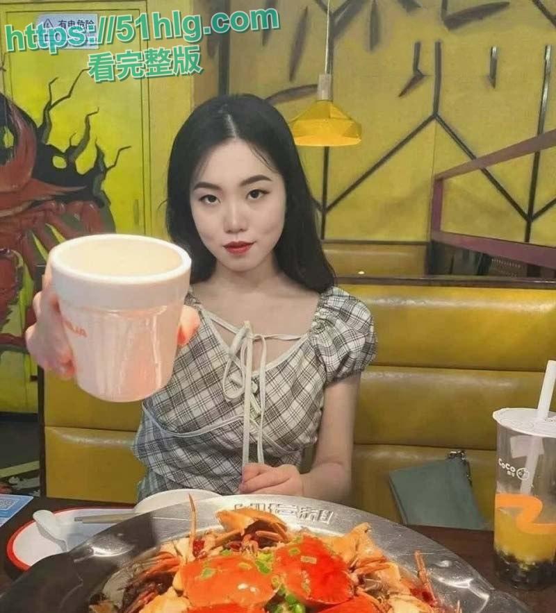 【北京昌平】98年精神小妹【孙晔子】被金主调教视频流 口交毒龙 骚穴被疯狂内射白浆四溢 电梯口全裸露出呈现极品身姿  第8张