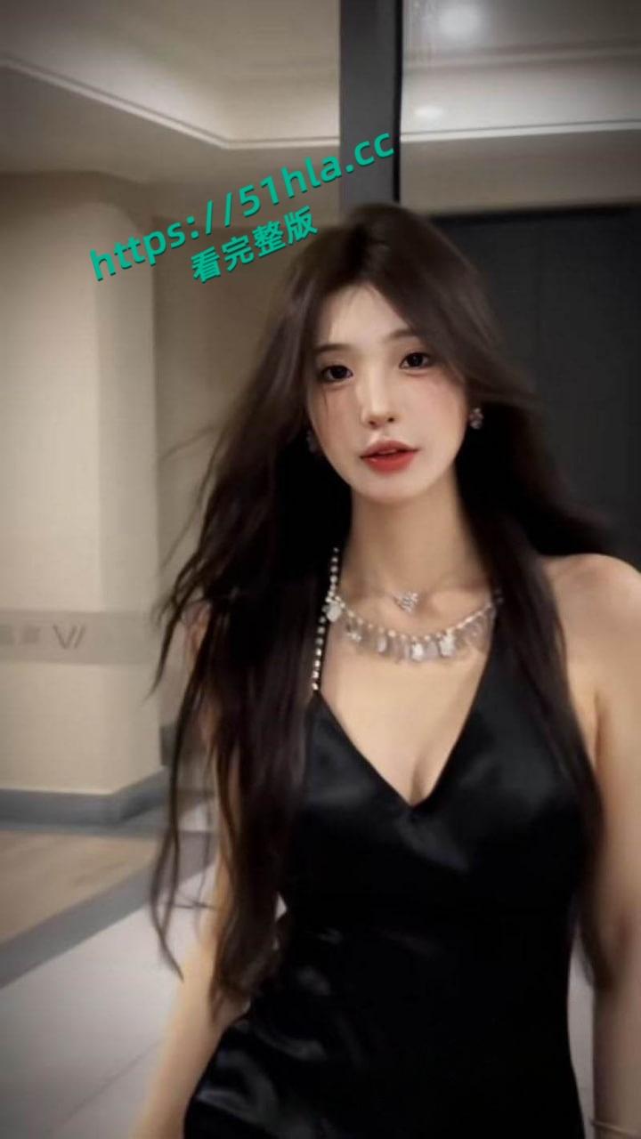 抖音600万粉丝女网红【若琳pepper】漏点风波!直播真空连线故意漏点,微露粉嫩大奶尽显淫态诱惑感拉满! 第5张 抖音600万粉丝女网红【若琳pepper】漏点风波!直播真空连线故意漏点,微露粉嫩大奶尽显淫态诱惑感拉满! 第5张