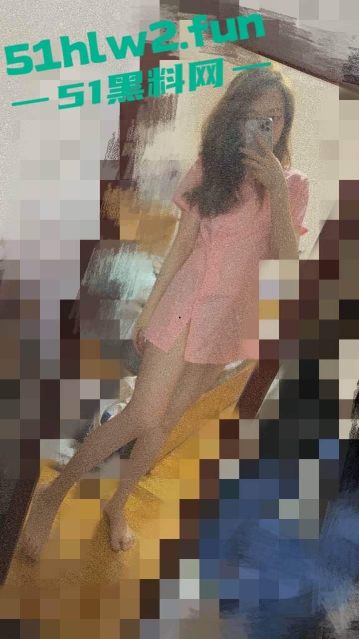 模特身材财务女神【吕肖雅】逆天长腿绝美诱人,私下却是骚鸡一个靠逼上位还被曝光私密视频。 第5张 模特身材财务女神【吕肖雅】逆天长腿绝美诱人,私下却是骚鸡一个靠逼上位还被曝光私密视频。 第5张