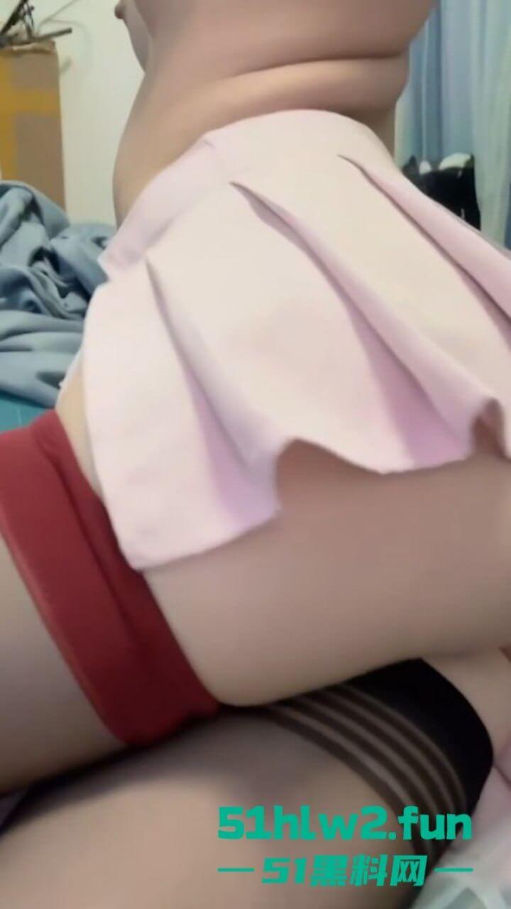 高颜值反差女神【思思吖】身材极品小穴白嫩，激情自慰后被疯狂抽插，不可多得的反差母狗。  第5张