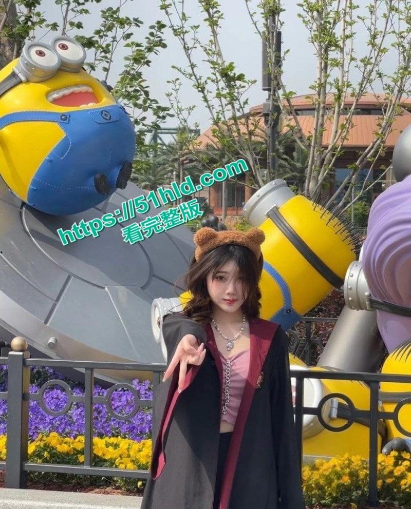 重庆纯欲校花【张颖】为圈钱沦为金主泄欲玩物,完美露脸深情口爆,闭眼享受反差感爆棚! 第3张 重庆纯欲校花【张颖】为圈钱沦为金主泄欲玩物,完美露脸深情口爆,闭眼享受反差感爆棚! 第3张