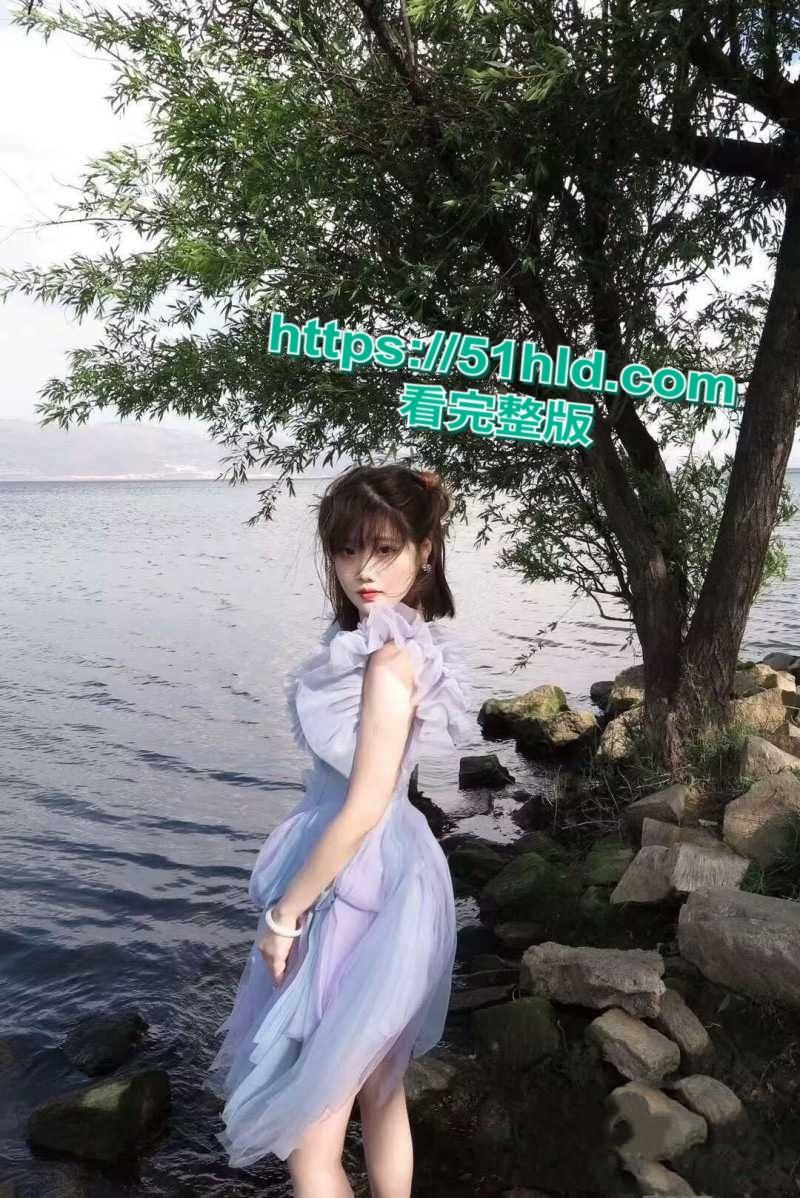 重庆纯欲校花【张颖】为圈钱沦为金主泄欲玩物,完美露脸深情口爆,闭眼享受反差感爆棚! 第4张 重庆纯欲校花【张颖】为圈钱沦为金主泄欲玩物,完美露脸深情口爆,闭眼享受反差感爆棚! 第4张