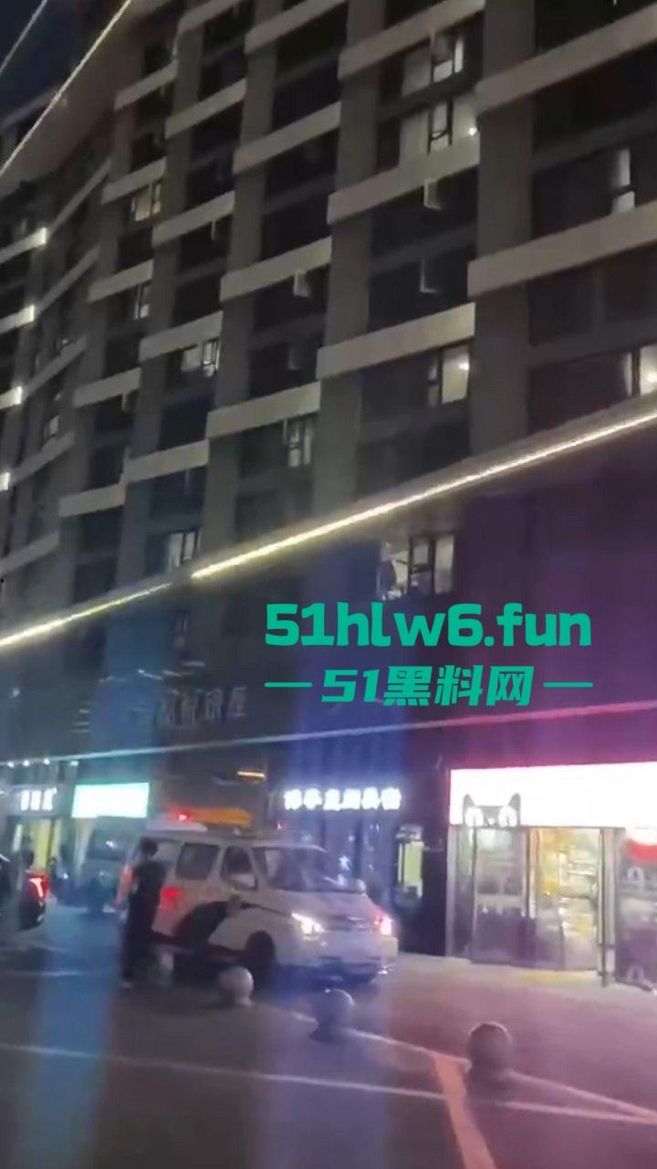 拼刺刀的注意了!浙江杭州一群gay东渡酒店聚众淫乱多男轮操一0被警察突击一窝端。 第10张 拼刺刀的注意了!浙江杭州一群gay东渡酒店聚众淫乱多男轮操一0被警察突击一窝端。 第10张