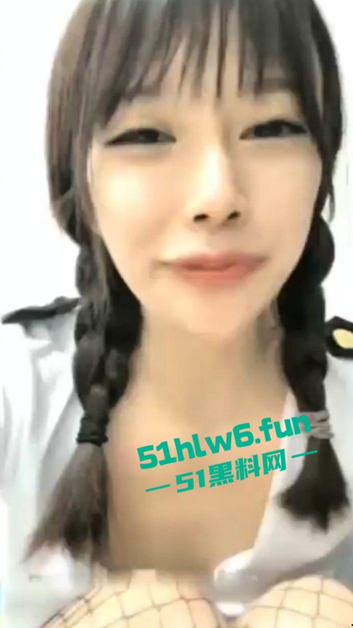 双阴道极品美女，颜值高身材一流翘臀饱满美腿修长，馒头穴粉嫩无毛这么极品的小穴还真是少见。  第6张