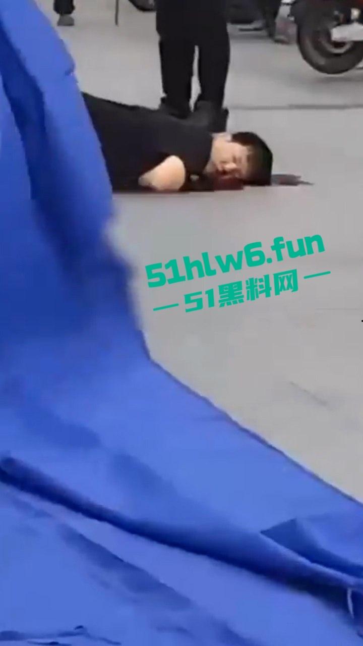 无能社会男报复社会，心生不满拉人垫背，在浙江绍兴大唐无差别连杀四人后疯狂逃窜。  第8张