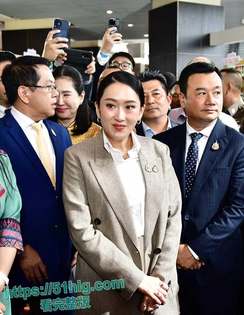 【泰国】女总理【佩通坦钦那瓦】深陷出轨风波 与小鲜肉性爱视频流出 极品巨乳 完美露脸 尺度劲爆 震惊全网 第1张 【泰国】女总理【佩通坦钦那瓦】深陷出轨风波 与小鲜肉性爱视频流出 极品巨乳 完美露脸 尺度劲爆 震惊全网 第1张