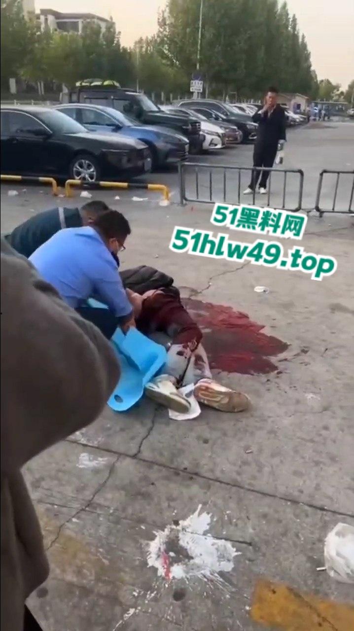 山东泰安万达恶魔团街头斗狠,打死单身小伙,快手流量过万杀人还发视频炫耀。 第6张 山东泰安万达恶魔团街头斗狠,打死单身小伙,快手流量过万杀人还发视频炫耀。 第6张