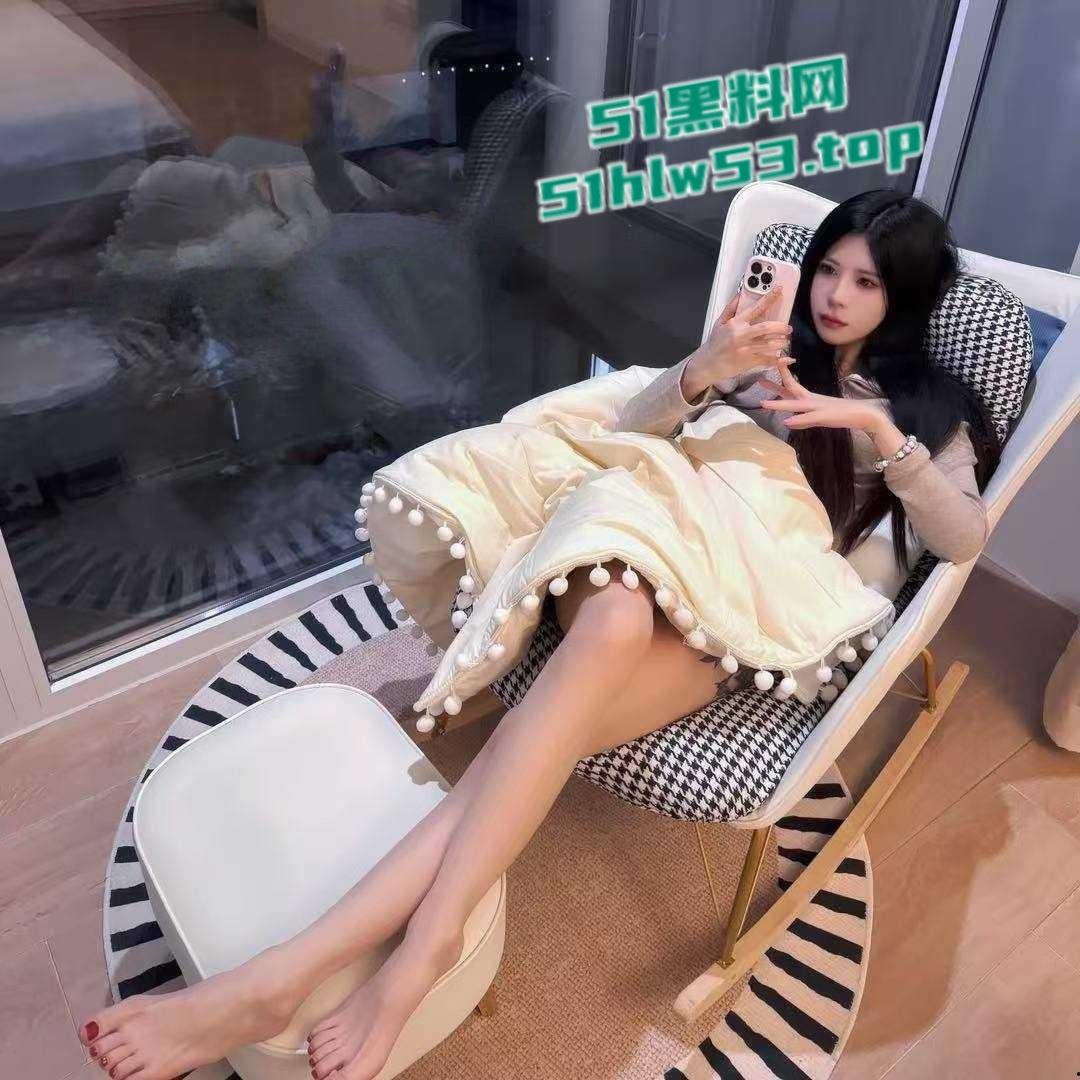 天津扫黑除恶漏网之鱼,抖音网红【墨心纹画】持枪威胁多名女性发生关系还给女的逼里入珠! 第5张 天津扫黑除恶漏网之鱼,抖音网红【墨心纹画】持枪威胁多名女性发生关系还给女的逼里入珠! 第5张