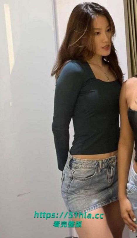 马来西亚大奶华裔【林心甜】与前男友露脸性爱视频曝光，深喉跪舔口水拉丝被爆操猛干白浆喷涌！  第3张