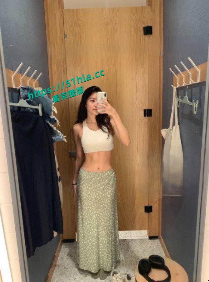 马来西亚大奶华裔【林心甜】与前男友露脸性爱视频曝光，深喉跪舔口水拉丝被爆操猛干白浆喷涌！  第6张