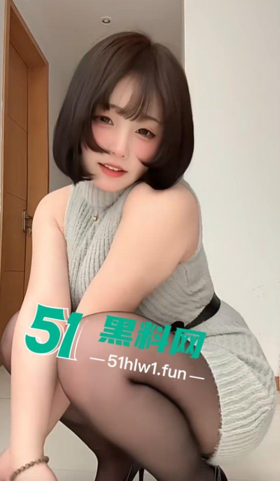 抖音网红【凹菟嫚】大尺度观音坐莲视频流出,肉感巨胸翘臀摇得地动山摇,白虎逼若隐若现真懂男人! 第5张 抖音网红【凹菟嫚】大尺度观音坐莲视频流出,肉感巨胸翘臀摇得地动山摇,白虎逼若隐若现真懂男人! 第5张