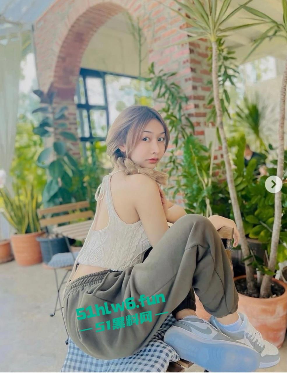 泰国拉拉队女神【Kae】还在上高中的极品尤物，三点粉嫩性感诱人自慰视频流出。  第5张