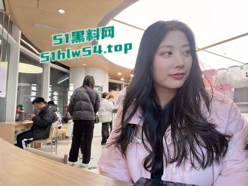 瓜友投稿曝光自己反差女友,喜欢镜前看自己被操,淫荡模样 母狗属性简直拉满! 第2张 瓜友投稿曝光自己反差女友,喜欢镜前看自己被操,淫荡模样 母狗属性简直拉满! 第2张