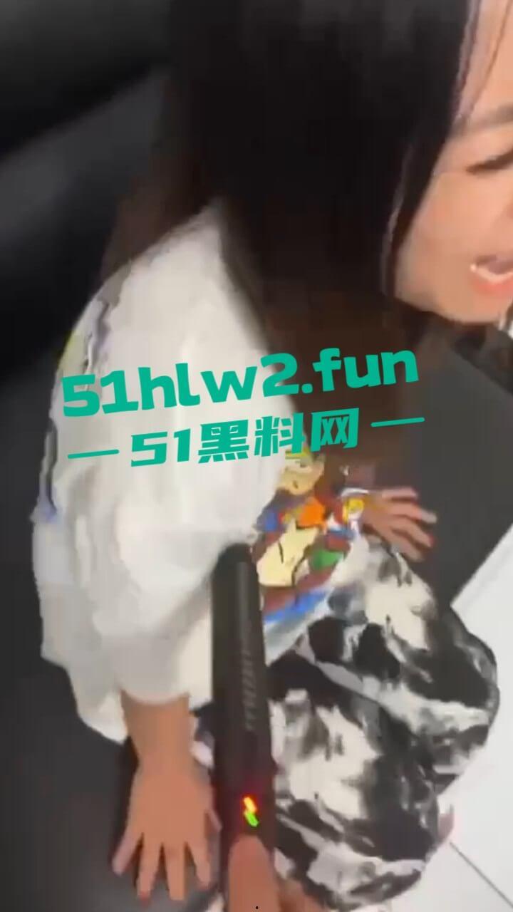 园区猪仔真实近况,绑架后只有受虐的份,电击殴打口吐鲜血境外没有高薪工作,只有无尽的折磨。 第1张 园区猪仔真实近况,绑架后只有受虐的份,电击殴打口吐鲜血境外没有高薪工作,只有无尽的折磨。 第1张