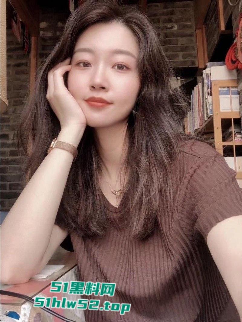 玩的就是真实,贵州毕节气质美女【王雅琪】KTV团建后被同事带到酒店暴操,淫骚浪叫反差至极! 第1张 玩的就是真实,贵州毕节气质美女【王雅琪】KTV团建后被同事带到酒店暴操,淫骚浪叫反差至极! 第1张