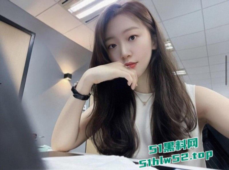 玩的就是真实,贵州毕节气质美女【王雅琪】KTV团建后被同事带到酒店暴操,淫骚浪叫反差至极! 第3张 玩的就是真实,贵州毕节气质美女【王雅琪】KTV团建后被同事带到酒店暴操,淫骚浪叫反差至极! 第3张