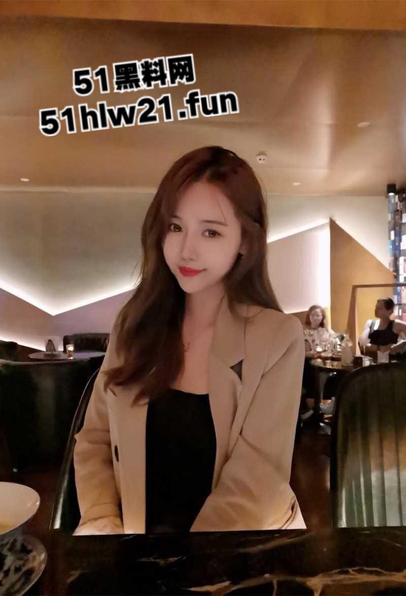 顺德农行职员【陈雪莹】乱交视频流出,清纯御姐独爱3P群交被两男前后顶操,叫声酥麻诱人。 第3张 顺德农行职员【陈雪莹】乱交视频流出,清纯御姐独爱3P群交被两男前后顶操,叫声酥麻诱人。 第3张