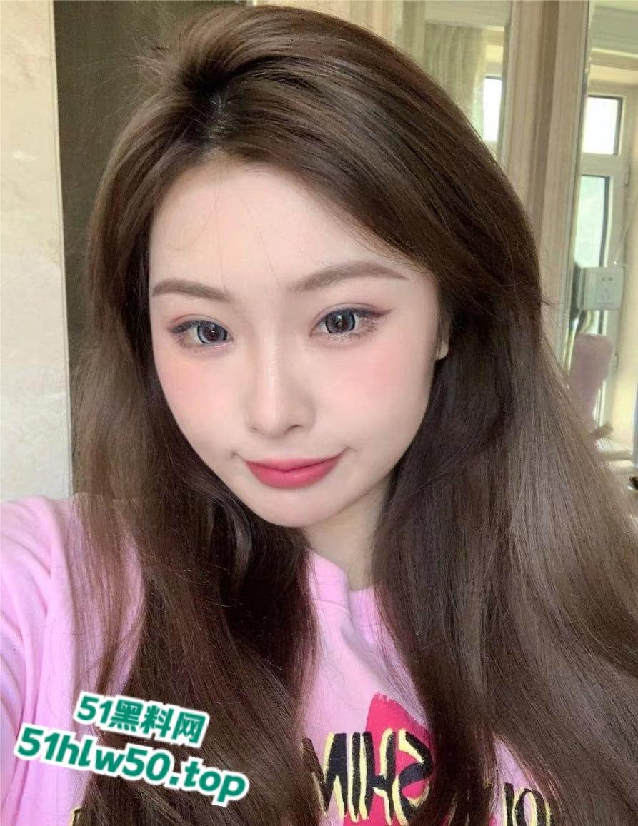 大连艺术学院反差女老师【周诗琦】妥妥肉便器，吞精内射母狗癖好属性全部集齐，前男友直接曝出狠料！  第4张